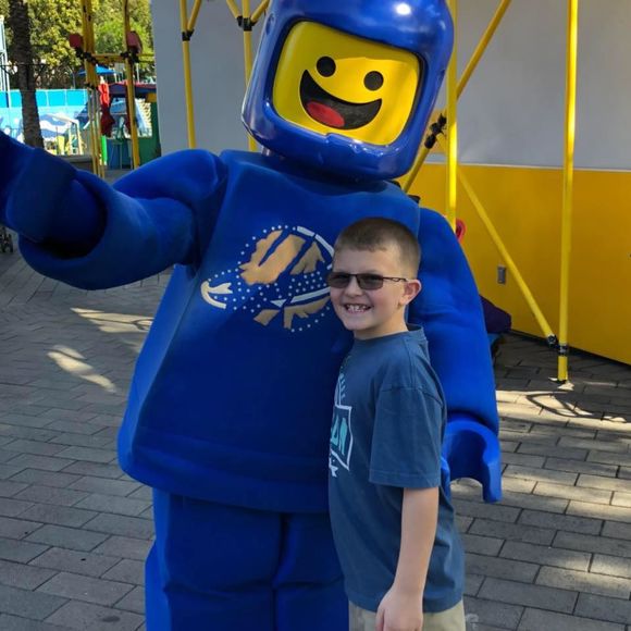 Meet your Posher, Cindy - Picture 1 of 1